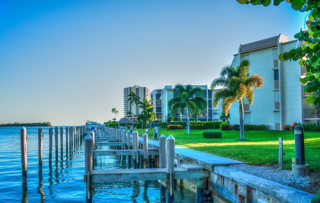 Marco Island Piers - Cape Coral Taxi